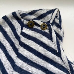 Banana Republic Linen Blend Striped Navy and White Knit Top with Gold Buttons!